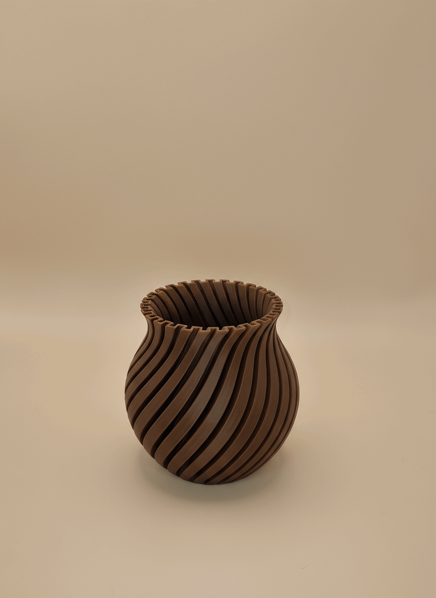 Short Spiral Curvy Vase - Toys Decor & More