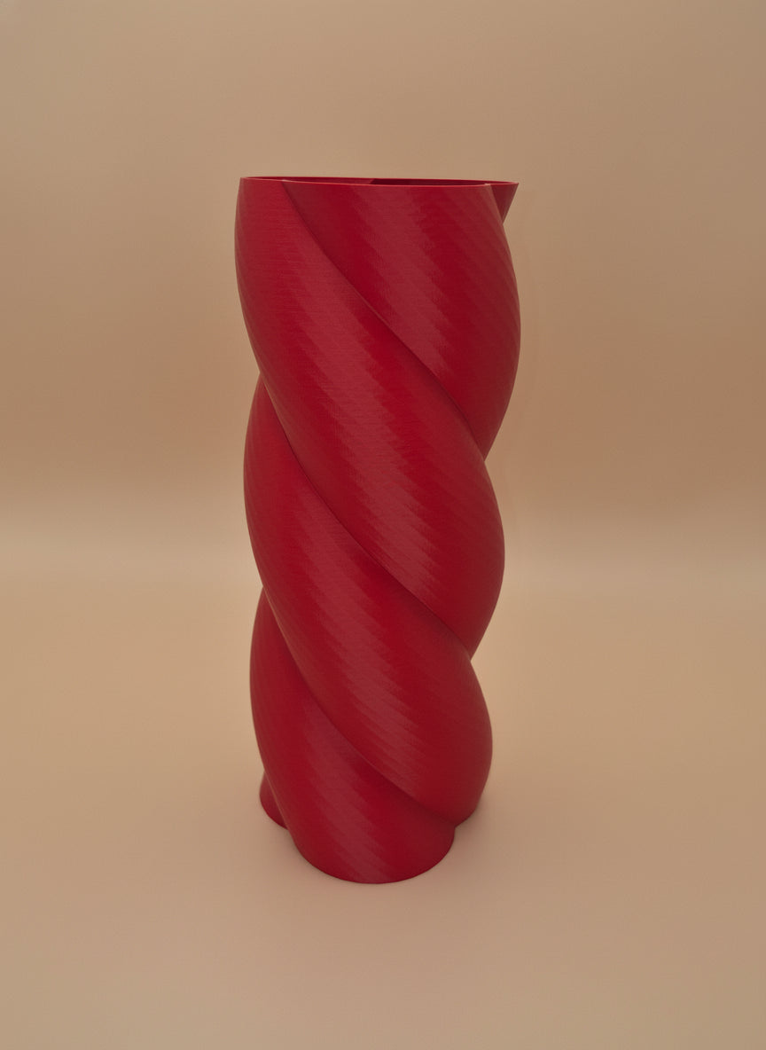 Trefoil Style Standing Vase - Toys Decor & More