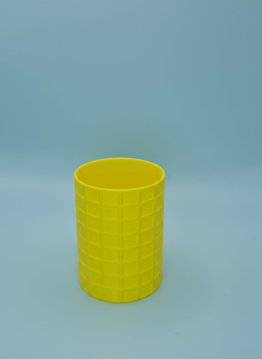 Grid Pattern Pencil Pot - Toys Decor & More
