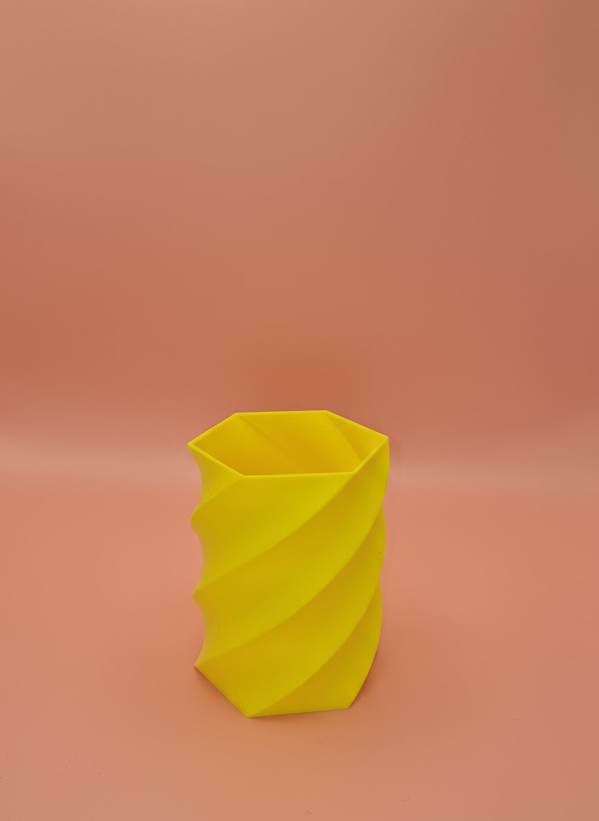 Hex Pattern Pencil Pot - Toys Decor & More