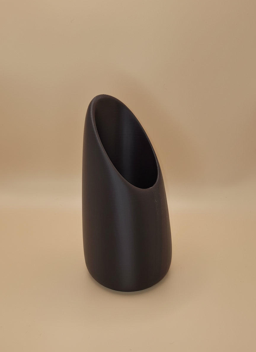 Asymmetrical Starter Planter with Drainage - Toys Decor & More