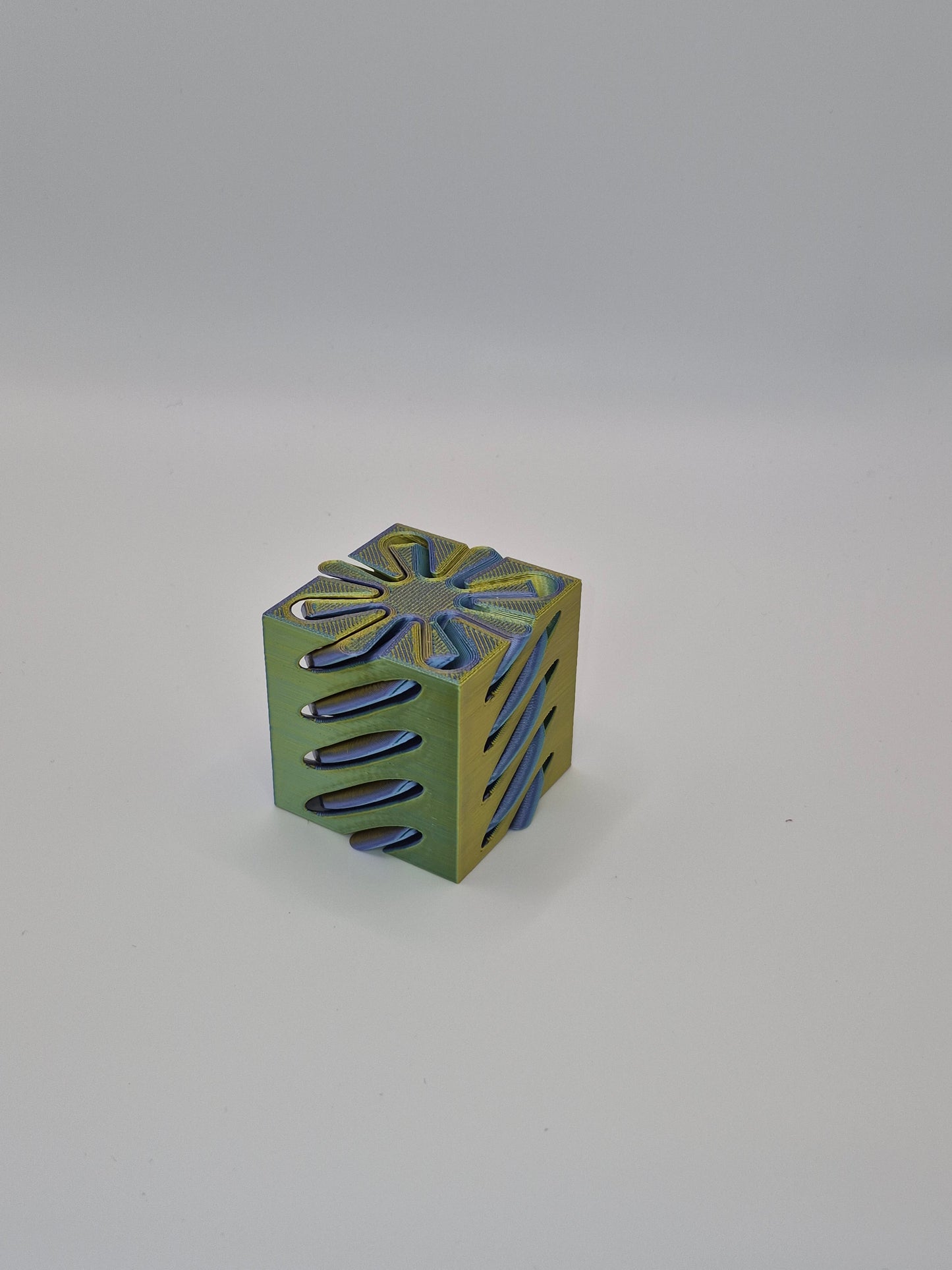 Spiral Cube Passthrough Fidget Toy